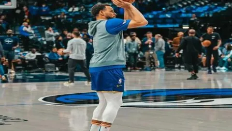 “范佩西感怀海伦芬时光：铭记信任与同行”